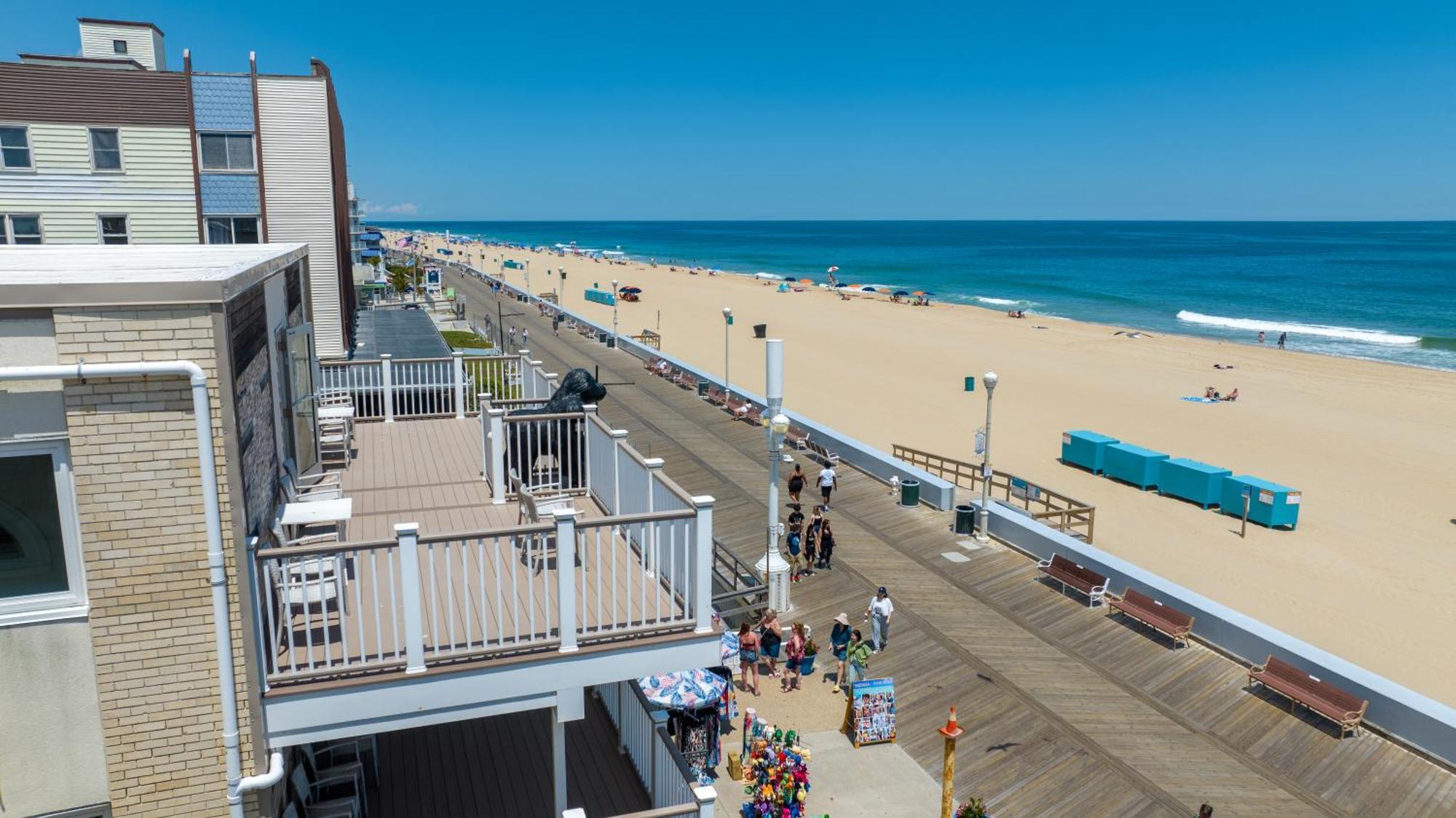 Safari Hotel Boardwalk Ocean City Exterior photo